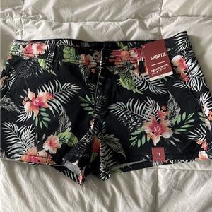 Arizona Shorts size 11 Juniors